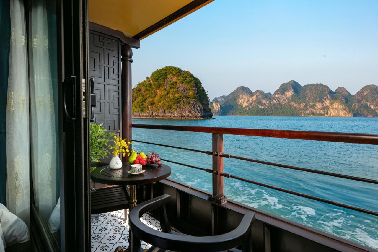 Готель Nostalgia Halong Cruise Халонг Екстер'єр фото